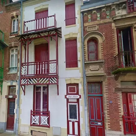 Lumineux Avec Vue Sur A Les Bains 70m² Parking Mers-les-Bains