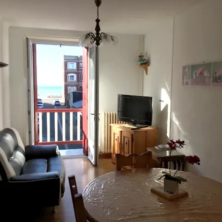 Lumineux Avec Vue Sur A Les Bains 70m² Parking Apartment Mers-les-Bains