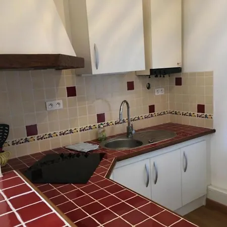 Apartment Lumineux Avec Vue Sur A Les Bains 70m² Parking *