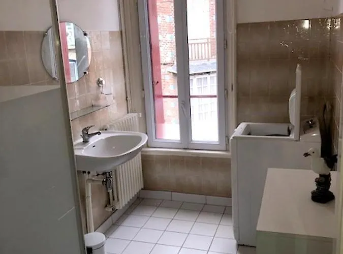 Spacieux Avec Vue Sur La - 70 M² A Apartamento